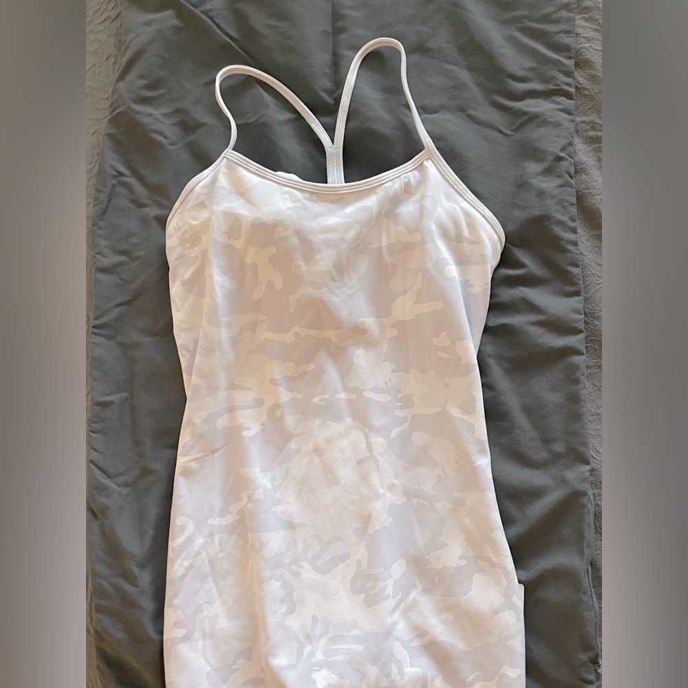Sz 8 Lululemon Power Y Tank *Everlux - Incognito Camo Alpine White